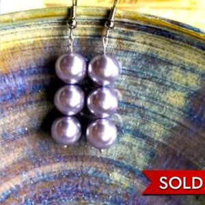 Swarovski Crystal faux Pearl earrings!